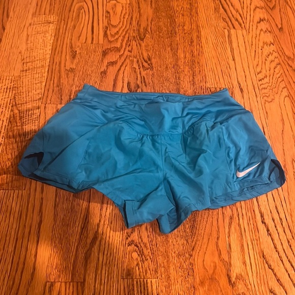 Nike Dri Fit Woman’s Blue Athletic Shorts Size S - Picture 1 of 3